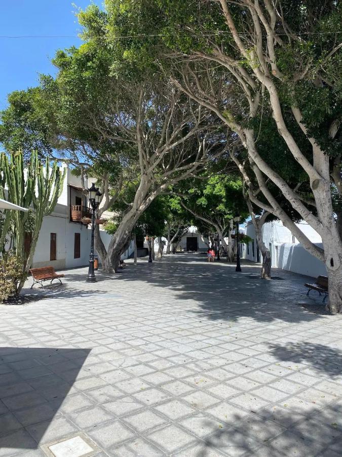 Las Nieves Suites Teguise  Kültér fotó