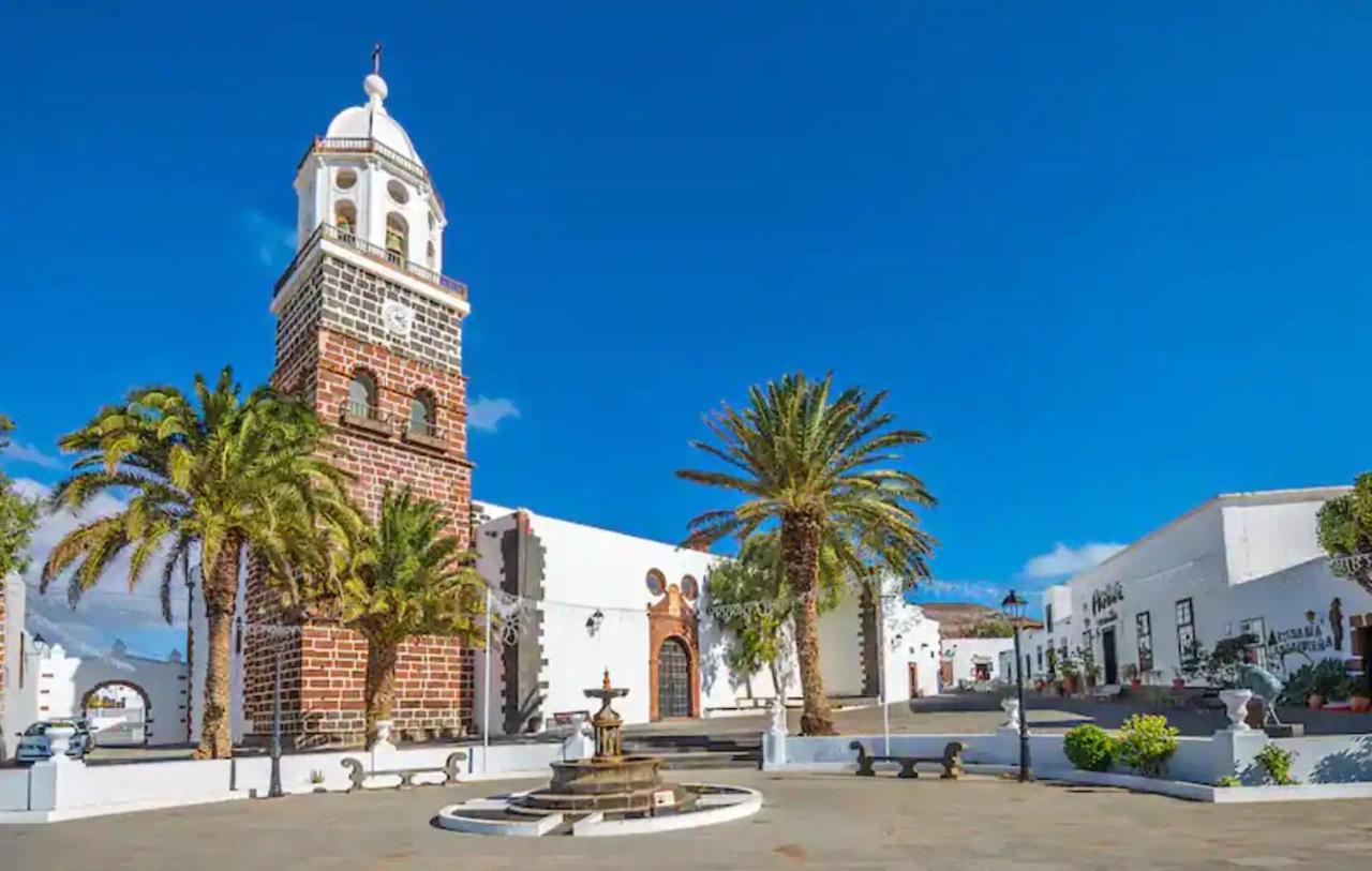 Las Nieves Suites Teguise  Kültér fotó